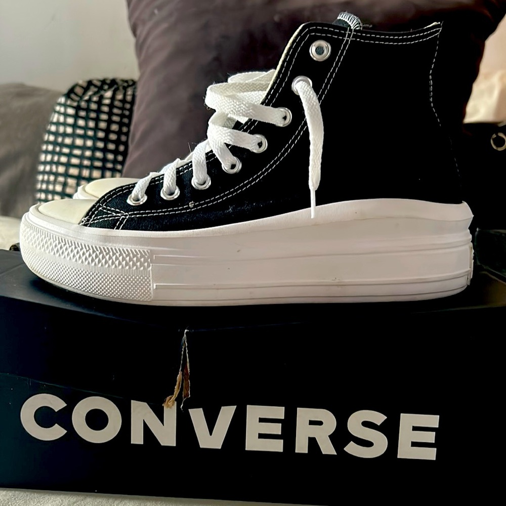 Converse Chuck Taylor All star move